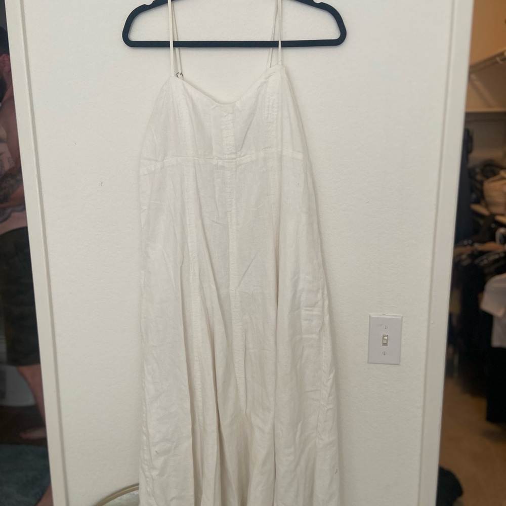 Abercrombie & Fitch Cream Spaghetti Strap Dress